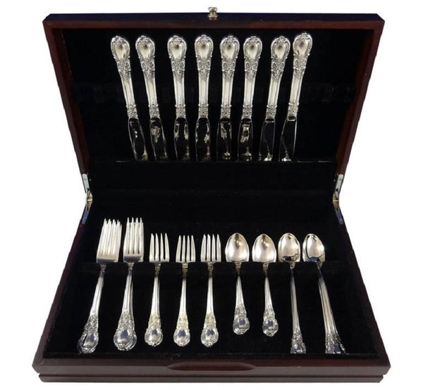 American Victorian by Lunt Sterling Silver Flatware Set Service 40 pieces Dinner