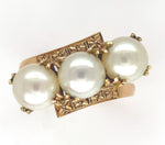 14k Yellow Gold Ring w/ Cultured Pearls and Engraved Flowers Size 6.75 (#J6615)