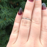 10k White Gold Thin Narrow Wedding Band Size 5 Jewelry (#J6360)
