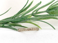 18k White Gold Wedding Band Ring Size 7 Jewelry (#J7286)