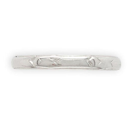 18k White Gold Wedding Band Ring with Faint Chevron Design Size 6.5 (#J6646)