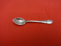 Modern Victorian by Lunt Sterling Silver Salt Spoon 2 5/8"