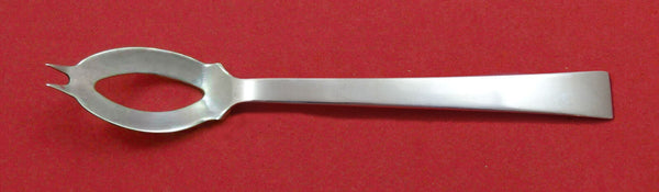 Continental by International Sterling Silver Olive Spoon Ideal 5 3/4" Custom