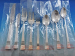 Diadem by Reed and Barton Sterling Silver Flatware Set for 12 Service 105 pc New