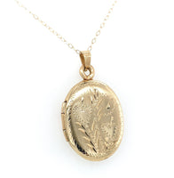 14k Yellow Gold Oval Locket with Hearts and Engraved Design (#J6437)