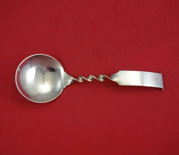 Norwegian Sterling Silver Oyster Server with Twist Handle 7 1/4" Serving