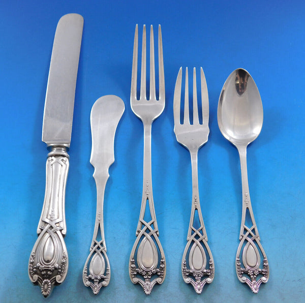 Monticello by Lunt Sterling Silver Flatware Set For 12 Service 67 Pieces