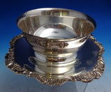 Grande Baroque by Wallace Silverplate Gravy / Sauce Boat with Underplate (#8641)