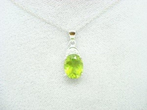 14k White Gold Genuine Natural Peridot and Diamond Pendant Jewelry (#J2349)