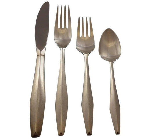 Diamond by Reed and Barton Sterling Silver Flatware Set Service 33 Pcs Modern