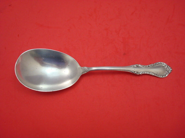Southern Colonial by International Sterling Silver Berry Spoon 9"