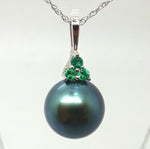 14k Gold 8.8MM Tahitian Black Pearl Pendant with Emeralds (#J3646)