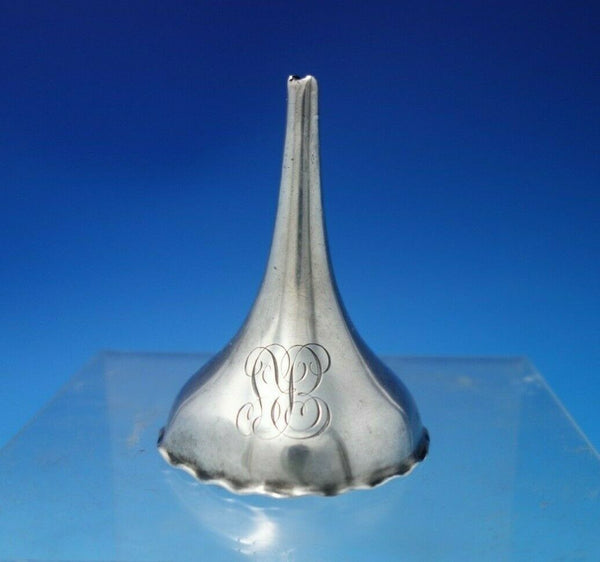 Whiting Sterling Silver Wine Funnel #2277 3" Tall x 2" 1.08 ozt. (#5395)