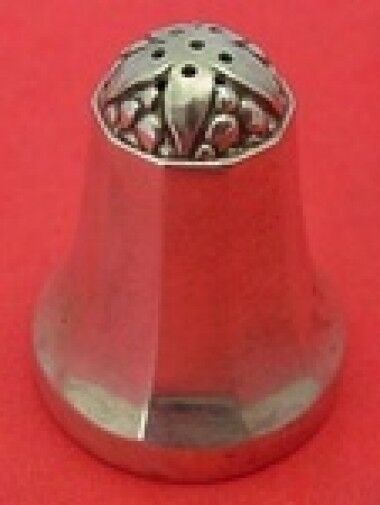 Acorn by Georg Jensen Sterling Silver Pepper Shaker #423 1 3/8"