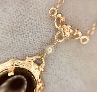 14k Yellow Gold Genuine Natural Garnet Cabochon Filigree Necklace (#J5322)