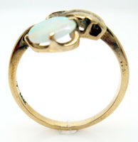 Exquisite 10k Gold Ring with An Oval Genuine Natural Opal (#J441)