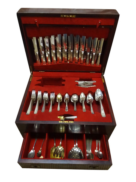 Etruscan by Gorham Sterling Silver Flatware Set 12 Service 198 Pcs Fitted Chest