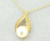 14k Yellow Gold Cultured Pearl Pendant with Brushed Gold (#J4283)