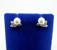 14k White Gold Akoya Saltwater Cultured Pearl Earrings with Diamonds (#J4367)