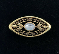14k Yellow Gold Victorian Genuine Natura Moonstone Pin w/Applied Leaves (#J5472)