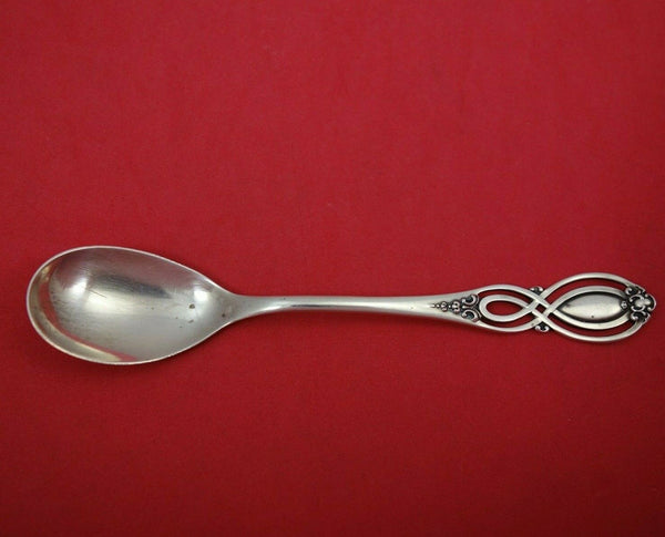 Chippendale Old by Alvin Sterling Silver Relish Scoop Original 5 1/4" Antique
