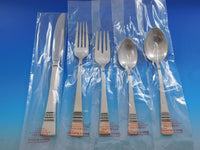 Diadem by Reed and Barton Sterling Silver Flatware Set for 8 Service 45 pcs New
