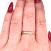 14k Yellow Gold Wedding Band with Raised Scallop Jewelry (#J5729)