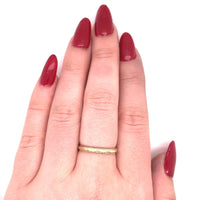 14k Yellow Gold Wedding Band with Raised Scallop Jewelry (#J5729)