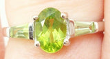 14K Gold 1.20ct Oval Genuine Natural Peridot Ring with Side Peridots (#J2362)