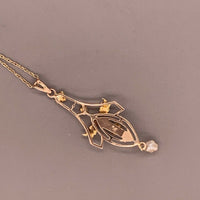 10k Yellow Gold Lavaliere Pendant .15ct Diamond and Pearls (#J4820)