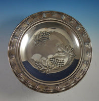 Rose Point by Wallace Sterling Silver Tray with Grapes Round #4455-9 (#2920)