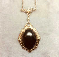 14k Yellow Gold Genuine Natural Garnet Cabochon Filigree Necklace (#J5322)