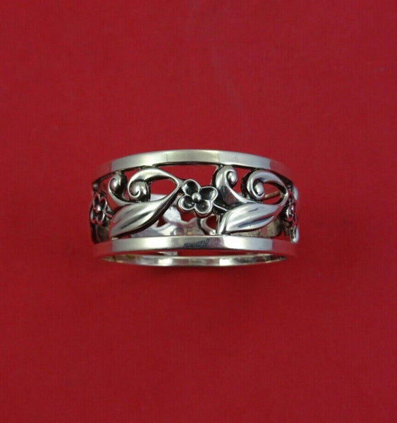 La Paglia by International Sterling Silver Napkin Ring 1 3/4" x 5/8" 1.5toz.