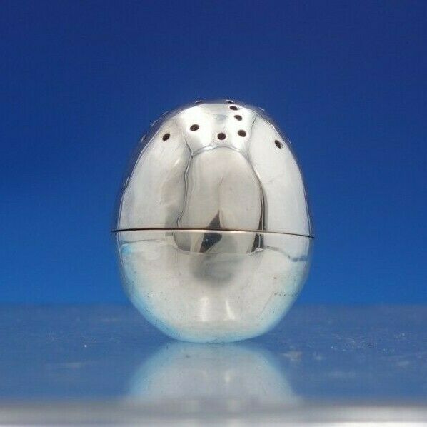Sheffield 1882 English Sterling Silver Pepper Shaker Egg Shaped 1 3/8" (#6573)