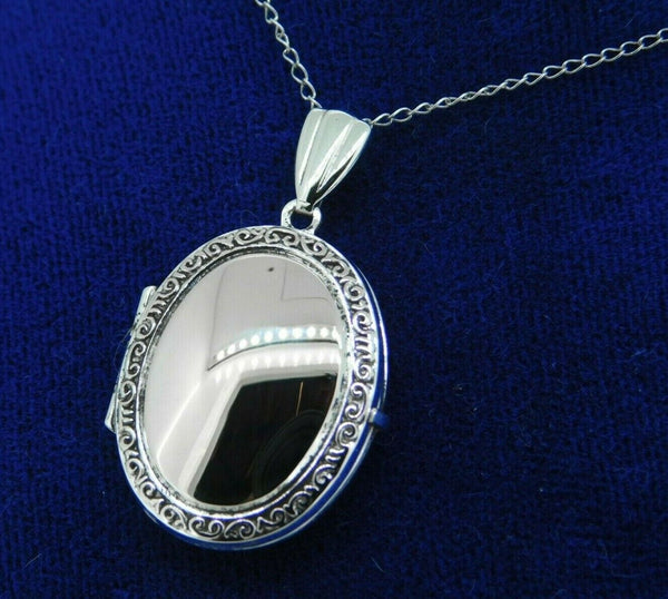 14k White Gold Oval Locket with Decorative Border (#J5081)