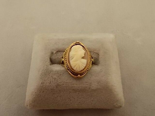 Victorian 10k Gold Shell Genuine Natural Cameo Ring w/Green Gold Accents (#J366)