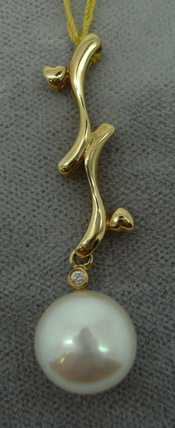 14K Gold Freshwater Pearl Drop Pendant with Diamond (#J1148)